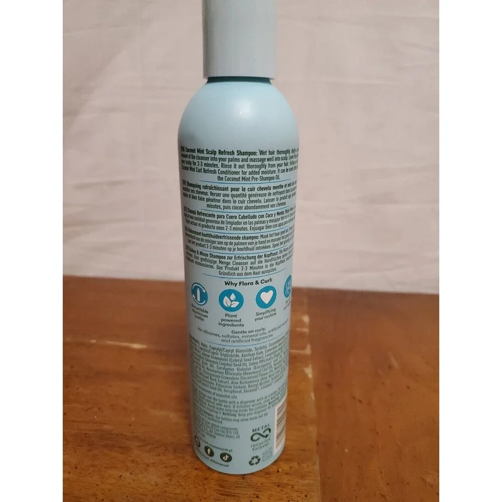 Flora & Curl Smoothe Me Coconut Mint Scalp Refresh Shampoo For Curly Hair
